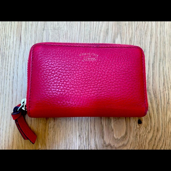 Gucci Handbags - Gucci Made In Italy wallet card case